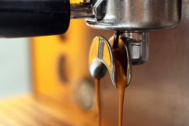 Making Espresso in an espresso machine